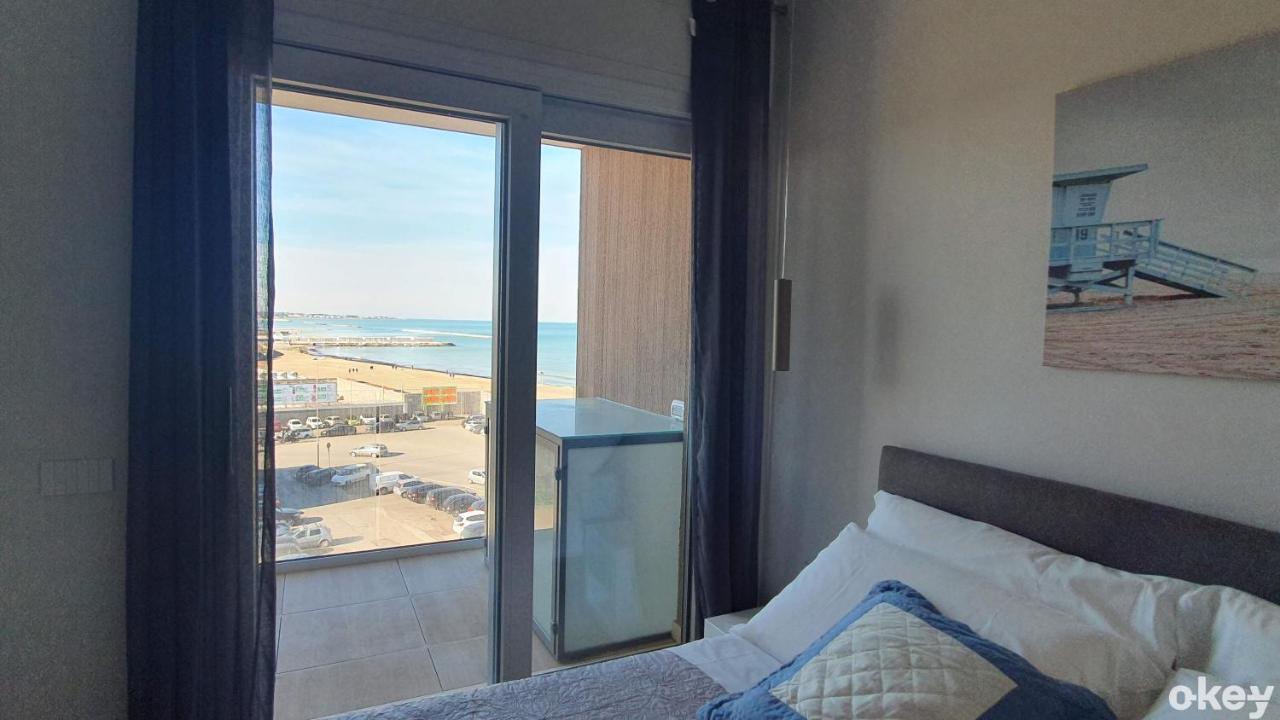Seven Seas Luxury Apartments - Bari San Girolamo Buitenkant foto