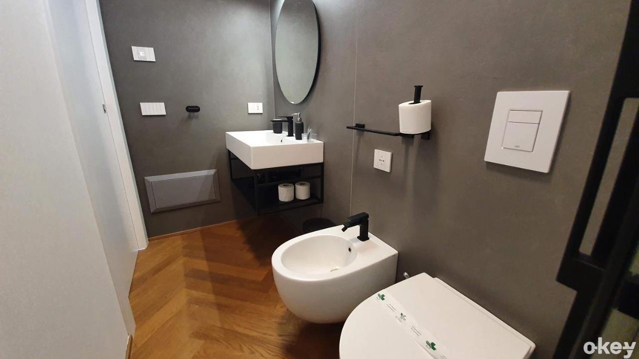 Seven Seas Luxury Apartments - Bari San Girolamo Buitenkant foto