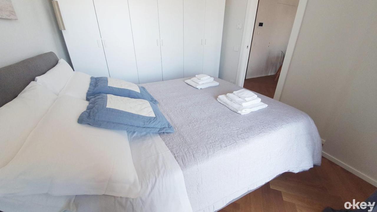 Seven Seas Luxury Apartments - Bari San Girolamo Buitenkant foto